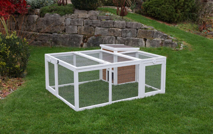 KERBL Freilaufgehege mit Unterschlupfhaus